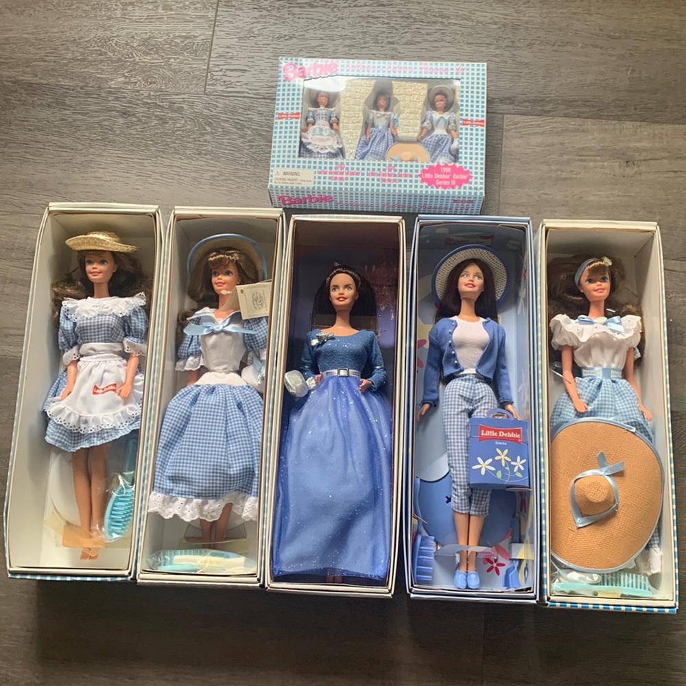 Little Debbie Barbie lot